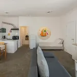 Studio Home 아파트 나오우사