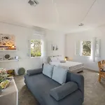 Studio Home *